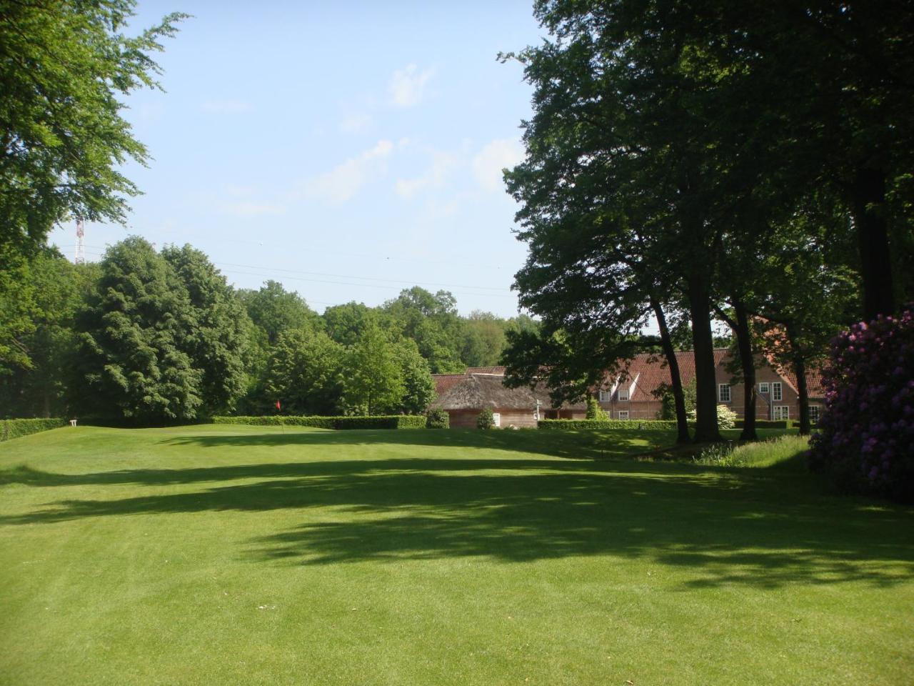 Hotel Bossenstein Golf & Polo Club Ranst Exterior foto